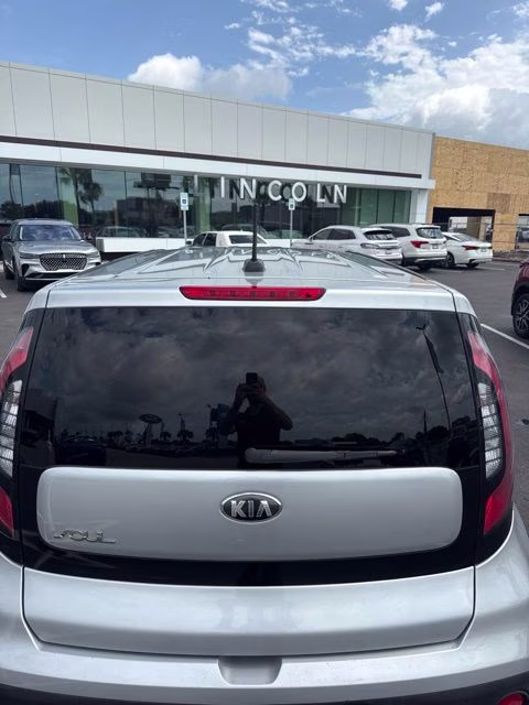 2018 Bright Silver Kia Soul Base FWD Hatchback
