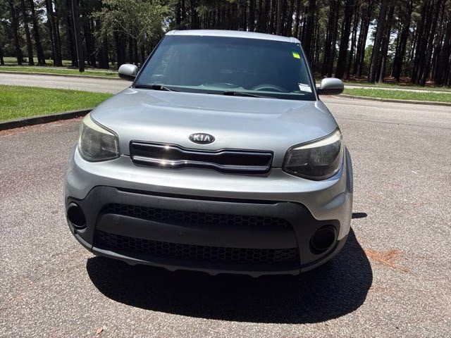 2018 Bright Silver Kia Soul Base FWD Hatchback