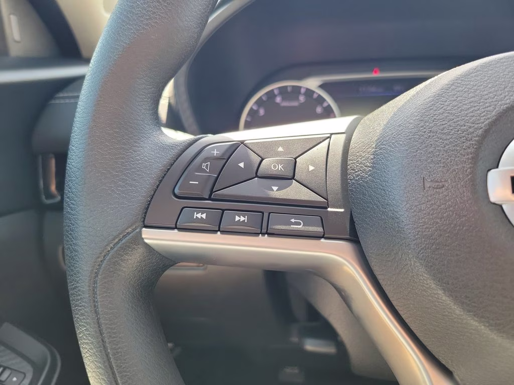 2023 Brilliant Silver Metallic Nissan Sentra SV FWD Sedan