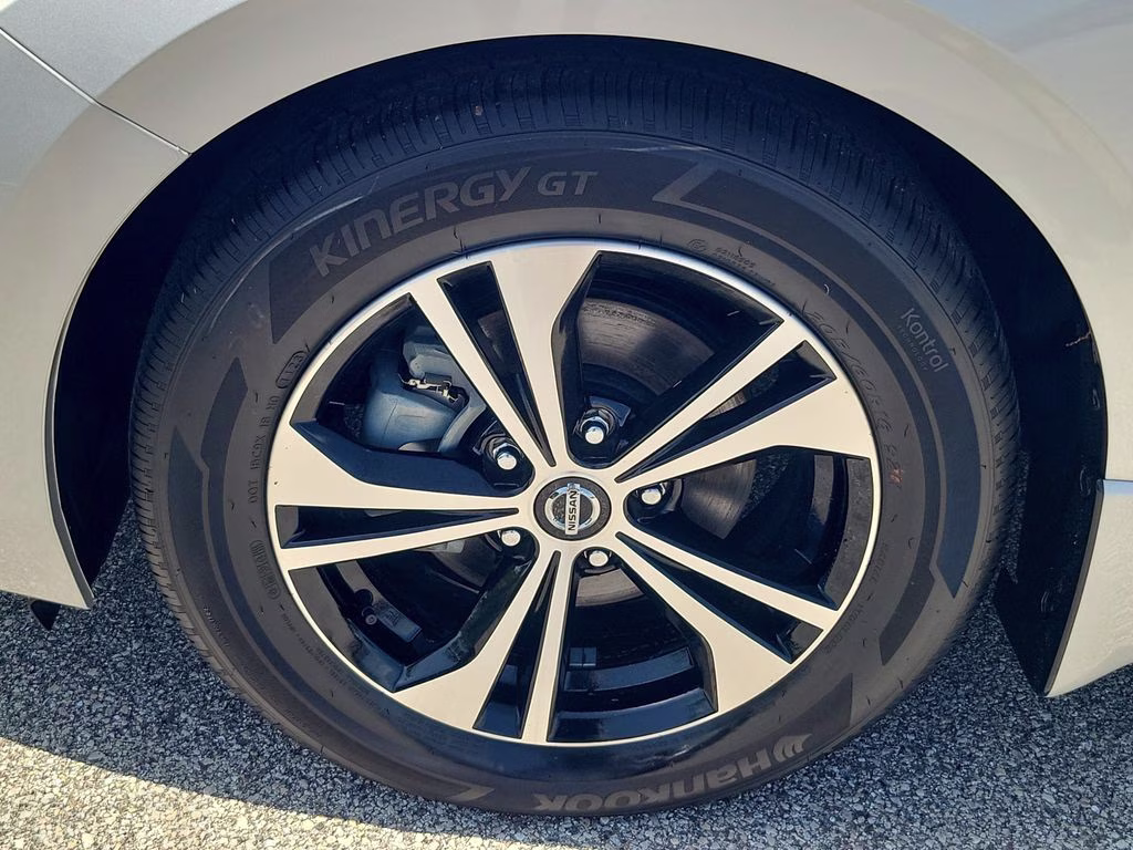 2023 Brilliant Silver Metallic Nissan Sentra SV FWD Sedan