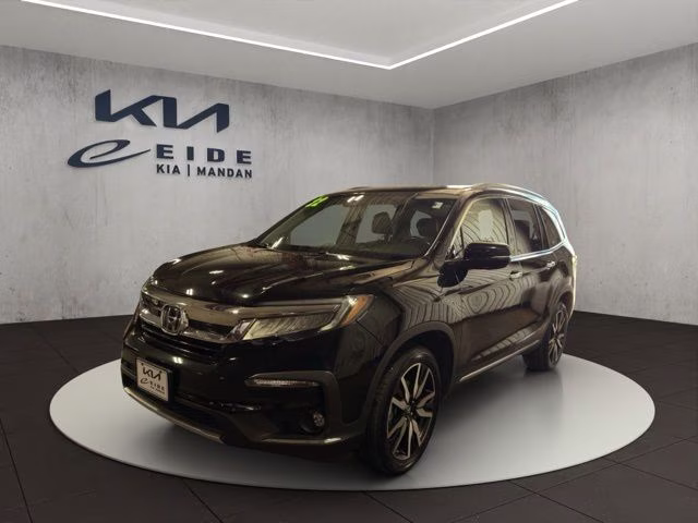 2022 Crystal Black Pearl Honda Pilot Elite AWD SUV