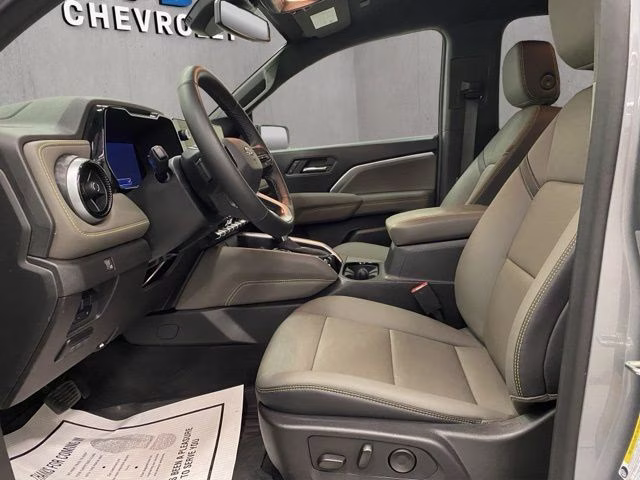 2025 Sterling Gray Metallic Chevrolet Colorado ZR2 4X4 Truck