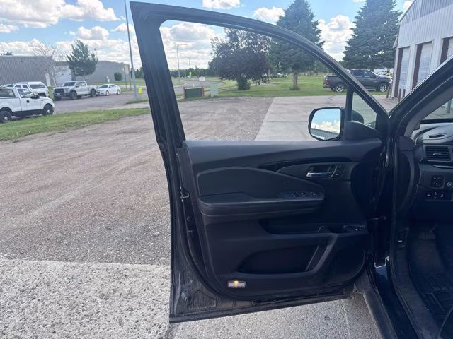 2022 Black Honda Pilot Elite AWD SUV