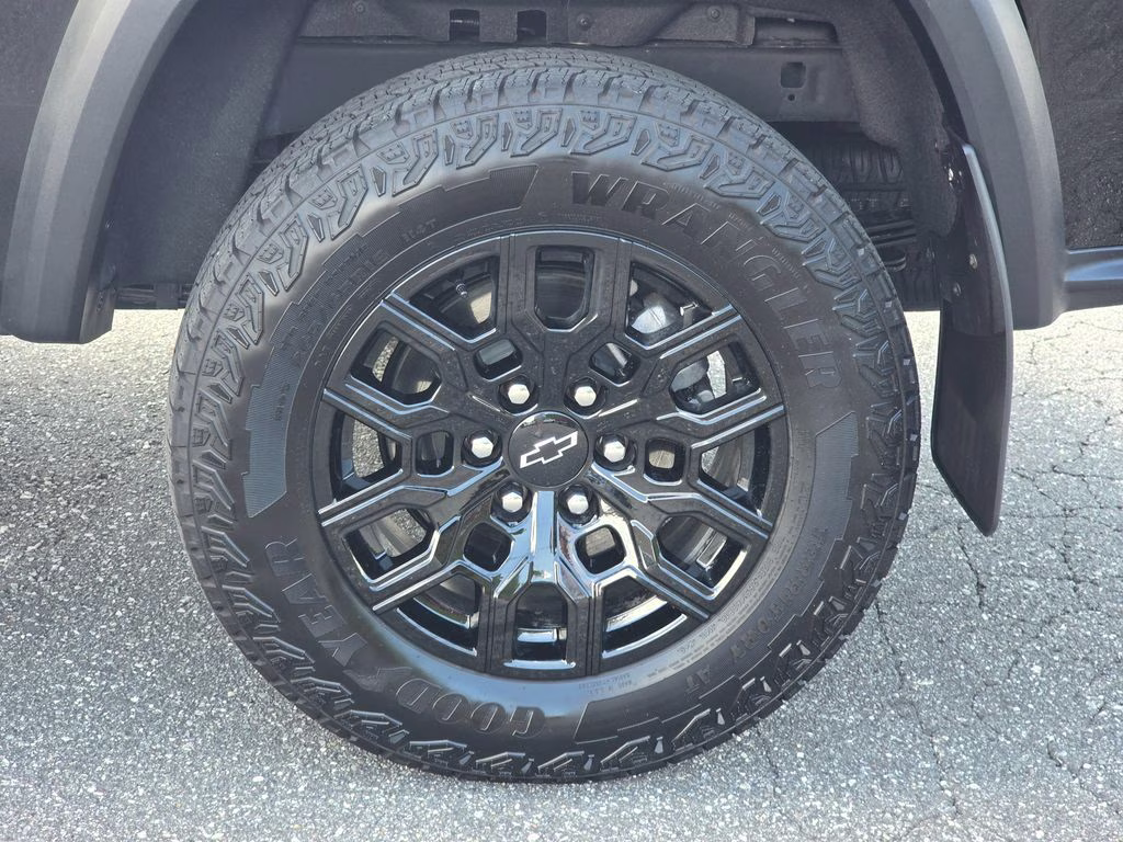 2026 Black Chevrolet Colorado Trail Boss 4X4 Truck