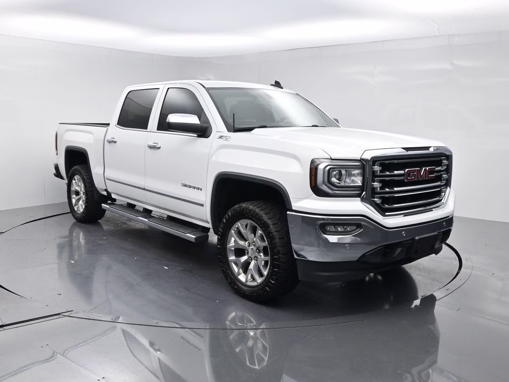 2018 Summit White GMC Sierra 1500 SLT 4X4 Truck