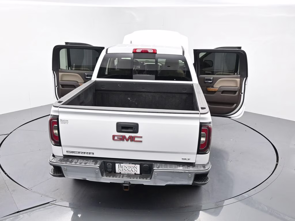 2018 Summit White GMC Sierra 1500 SLT 4X4 Truck