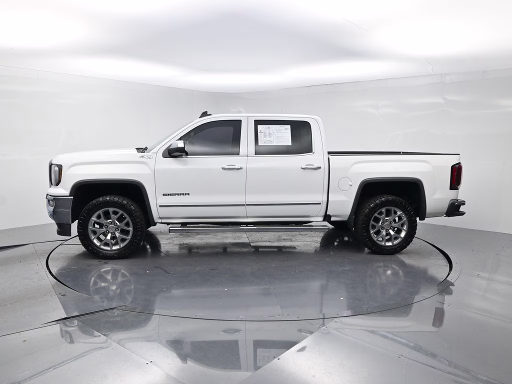 2018 Summit White GMC Sierra 1500 SLT 4X4 Truck