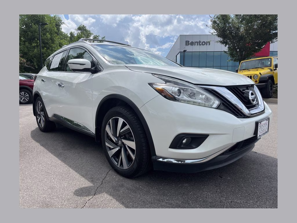2018 Pearl White Nissan Murano Platinum FWD SUV