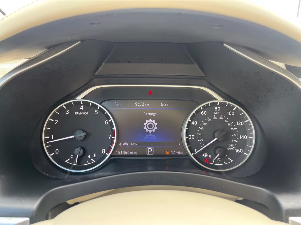 2018 Pearl White Nissan Murano Platinum FWD SUV