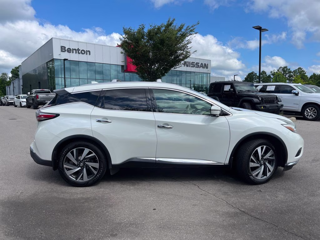 2018 Pearl White Nissan Murano Platinum FWD SUV
