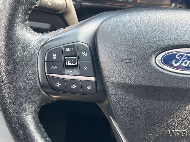 2020 Black Metallic Ford Escape Hybrid Titanium FWD SUV