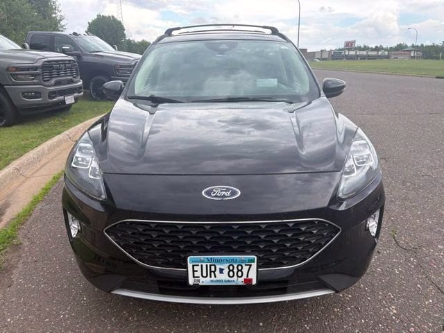 2020 Black Metallic Ford Escape Hybrid Titanium FWD SUV
