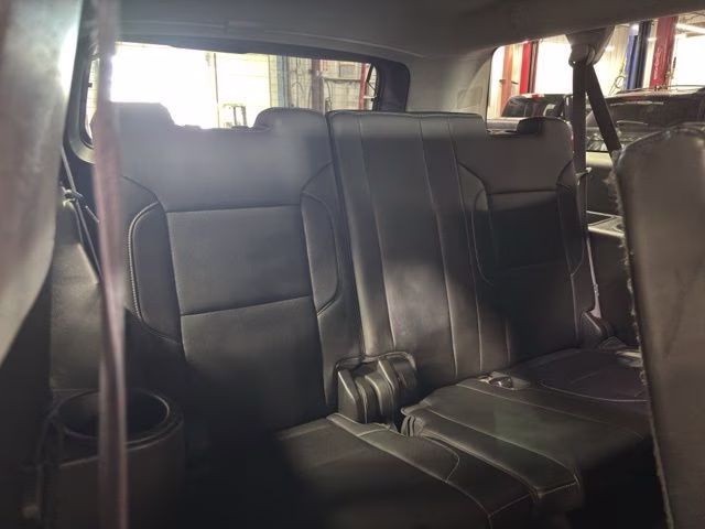 2016 Quicksilver Metallic GMC Yukon XL SLT 4X4 SUV