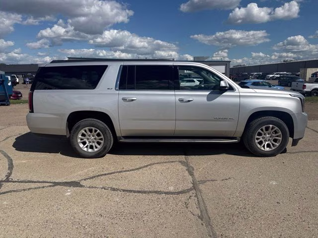 2016 Silver GMC Yukon XL SLT 4X4 SUV