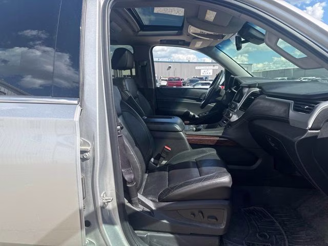 2016 Silver GMC Yukon XL SLT 4X4 SUV