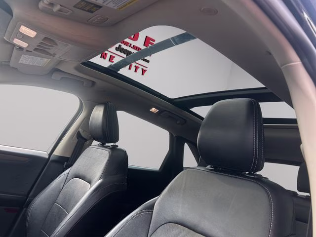 2020 Black Metallic Ford Escape Hybrid Titanium FWD SUV