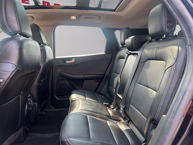 2020 Black Metallic Ford Escape Hybrid Titanium FWD SUV