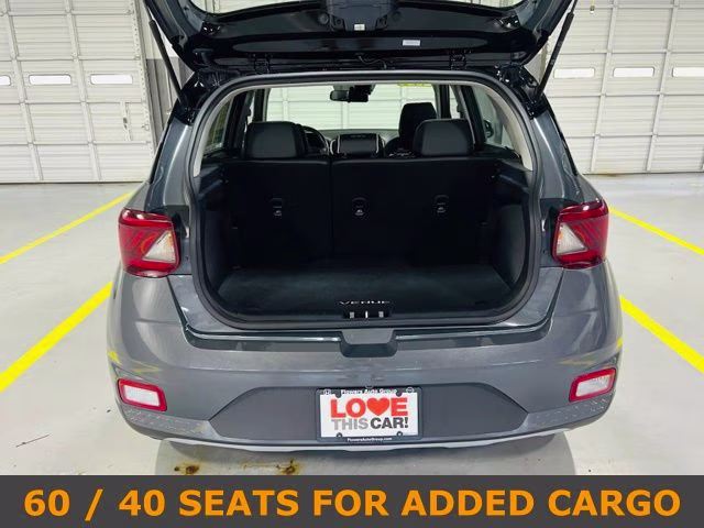 2024 Ecotronic Gray Hyundai Venue Limited FWD SUV