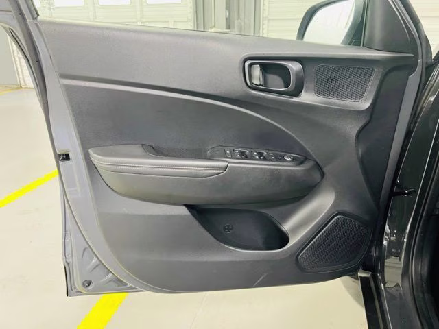 2024 Ecotronic Gray Hyundai Venue Limited FWD SUV