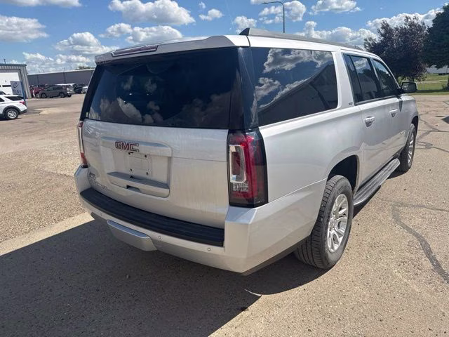 2016 Silver GMC Yukon XL SLT 4X4 SUV