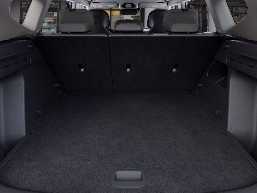 2027 Ivory Silver Kia Seltos S AWD SUV