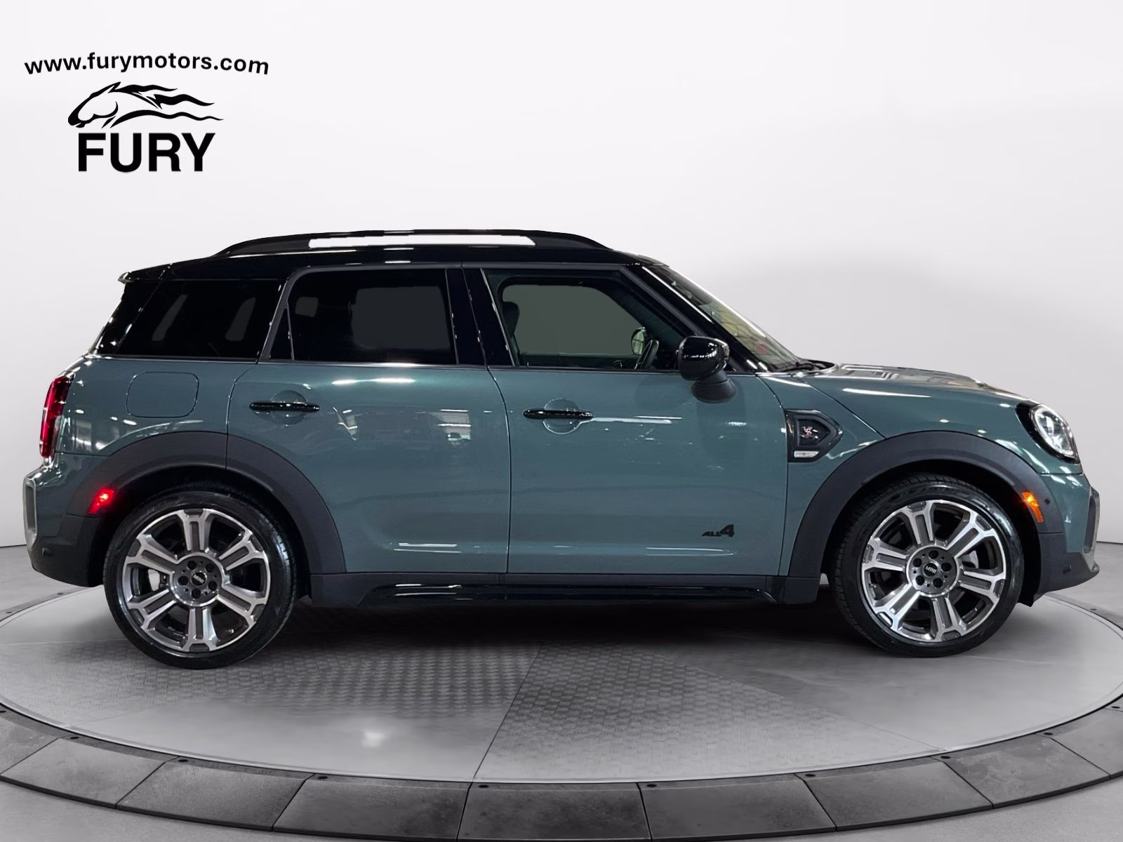 Used 2024 MINI Countryman S with VIN WMZ83BR00R3R61007 for sale in South Saint Paul, Minnesota