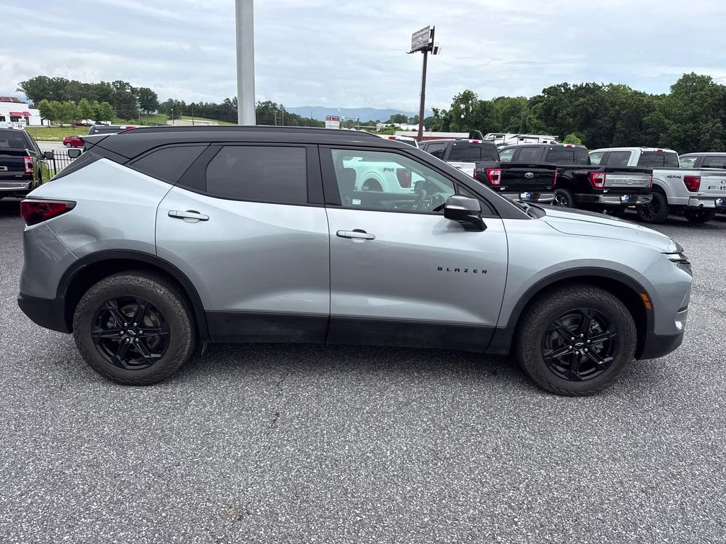 2023 Sterling Gray Metallic Chevrolet Blazer LT FWD SUV