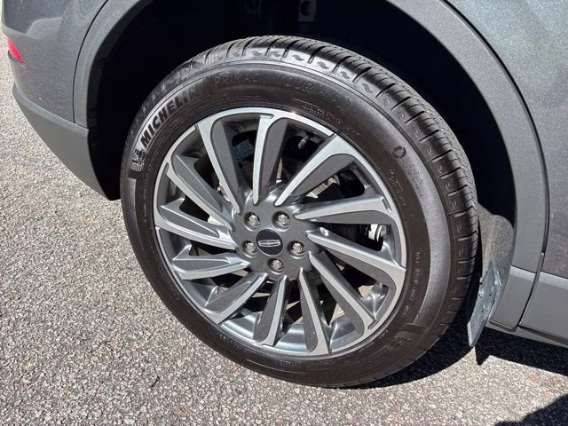 2025 Gray Metallic Lincoln Corsair Reserve AWD SUV