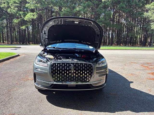 2025 Gray Metallic Lincoln Corsair Reserve AWD SUV