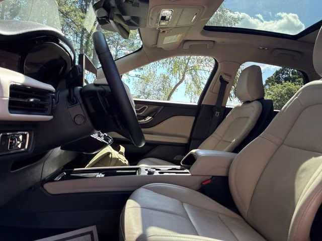 2025 Gray Metallic Lincoln Corsair Reserve AWD SUV