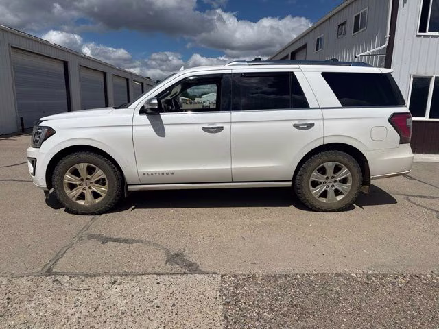 2021 White Ford Expedition Platinum 4X4 SUV