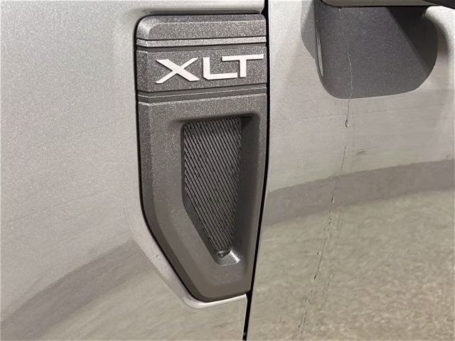 2026 Carbonized Gray Metallic Ford Maverick XLT AWD Truck