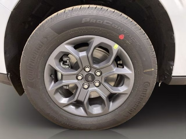2026 Space White Metallic Ford Maverick XLT AWD Truck