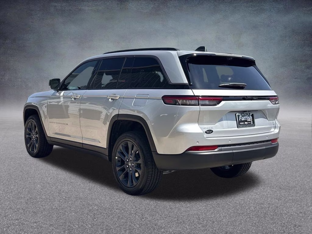 2026 Silver Zynith Jeep Grand Cherokee 85th Anniversary Edition 4X4 SUV