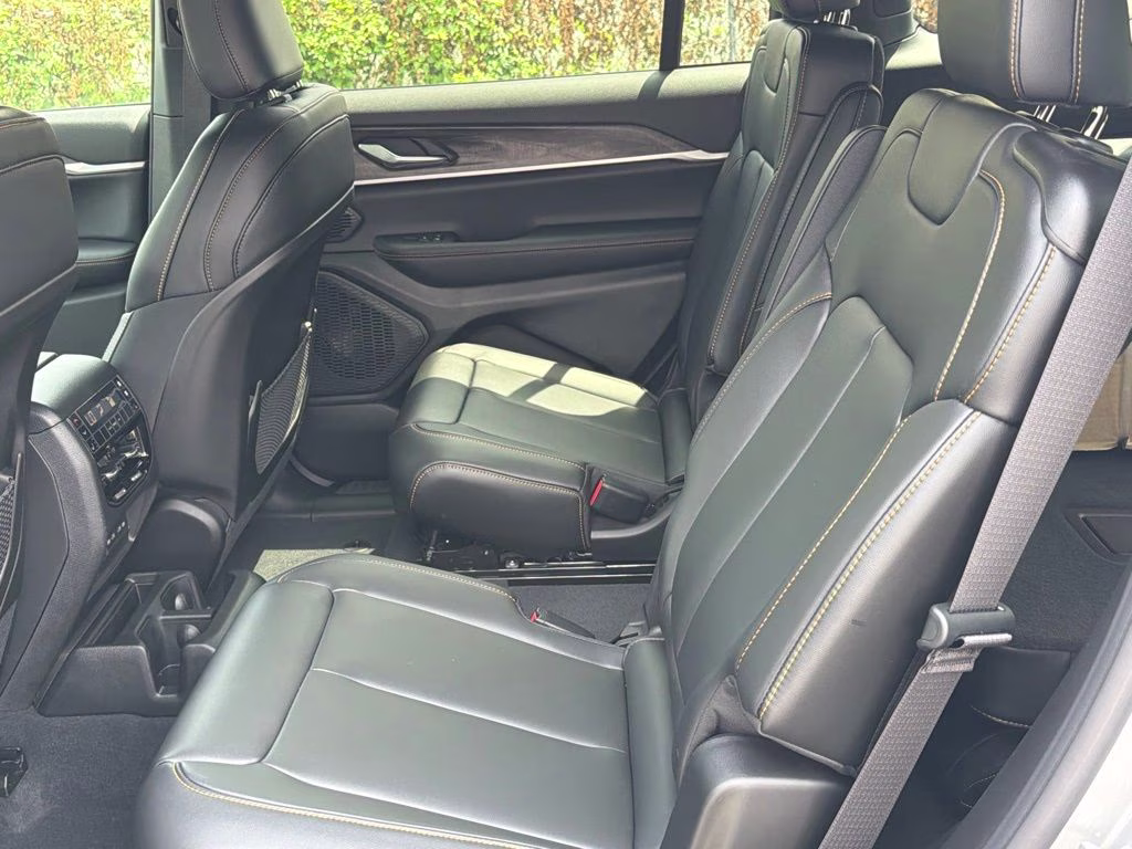 2026 Silver Zynith Jeep Grand Cherokee L Limited 4X4 SUV