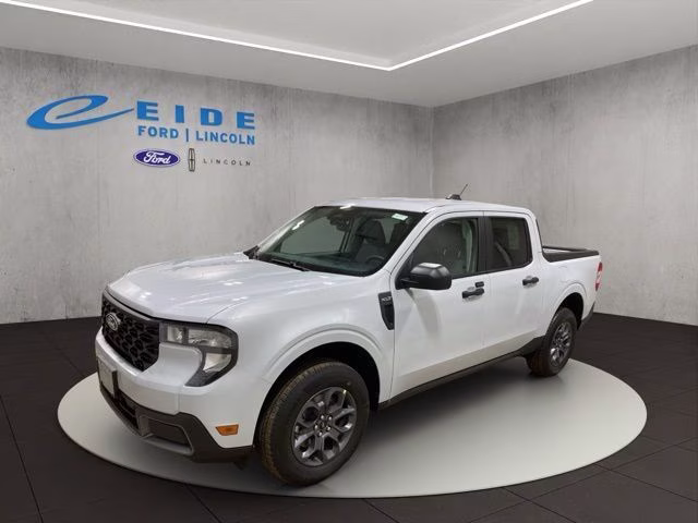 2026 Space White Metallic Ford Maverick XLT AWD Truck