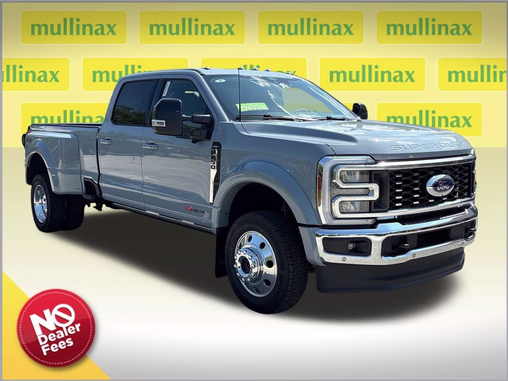 2026 Gray Metallic Ford Super Duty F-450 DRW Lariat 4X4 Truck