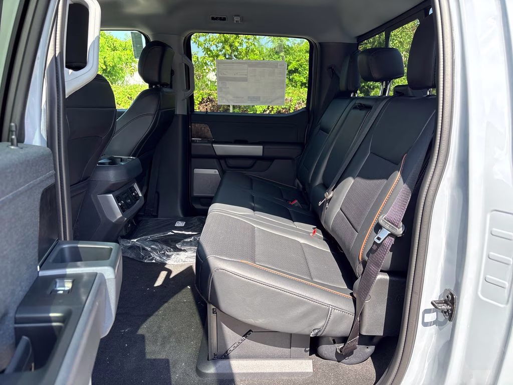 2026 Gray Metallic Ford Super Duty F-450 DRW Lariat 4X4 Truck