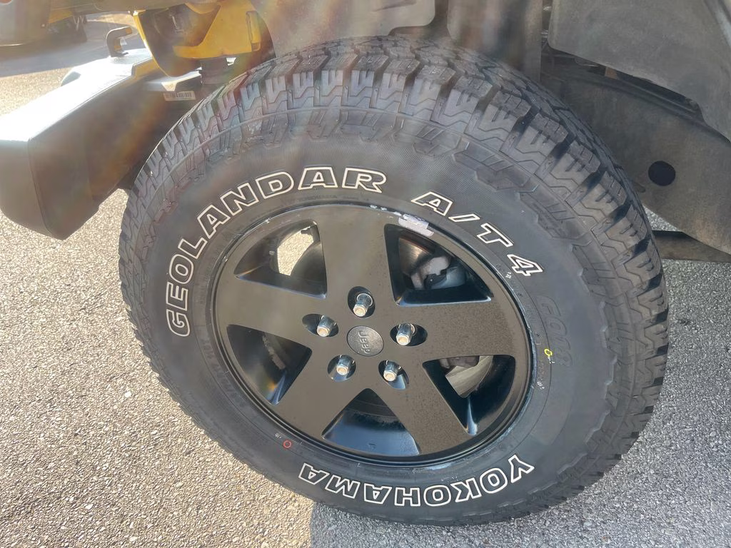 2011 Detonator Yellow Clearcoat Jeep Wrangler Sport 4X4 SUV