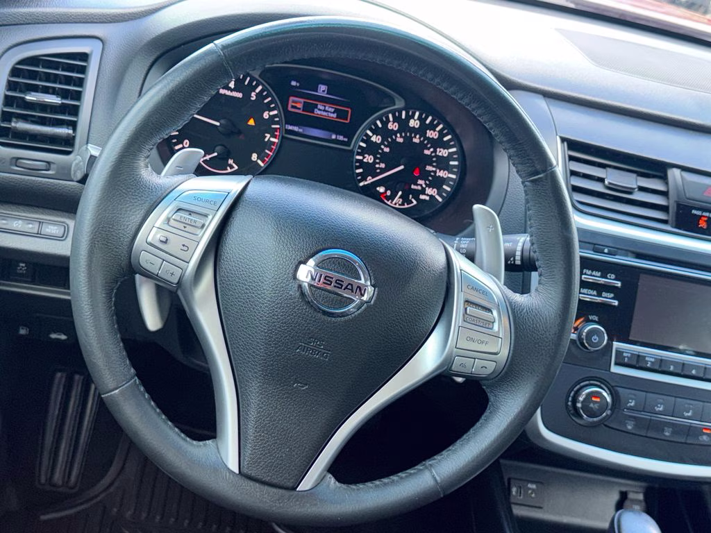 2017 Cayenne Red Nissan Altima 2.5 SR FWD Sedan