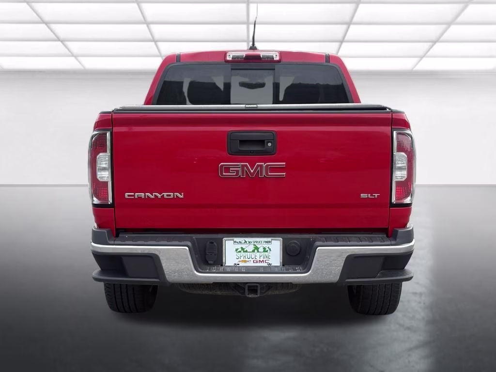 2016 Cardinal Red GMC Canyon SLT 4X4 Truck