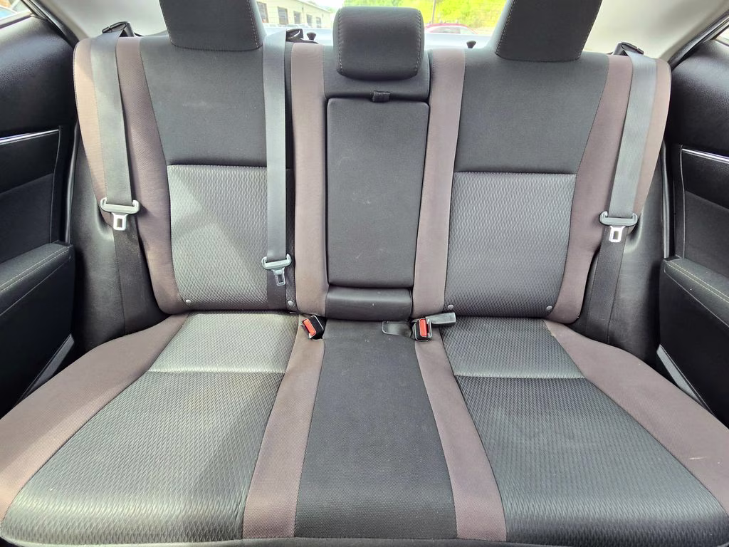 2019 Classic Silver Metallic Toyota Corolla LE FWD Sedan