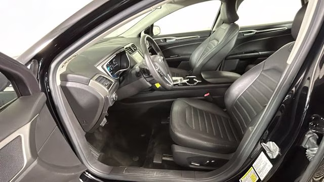 2016 Shadow Black Ford Fusion SE AWD Sedan