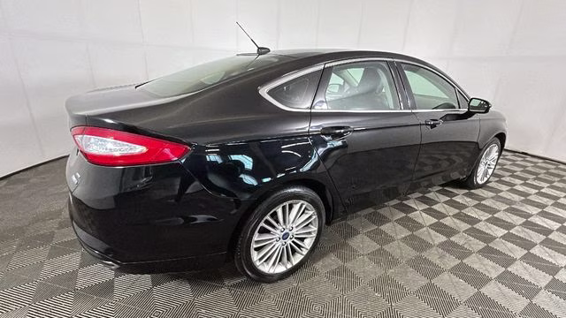 2016 Shadow Black Ford Fusion SE AWD Sedan