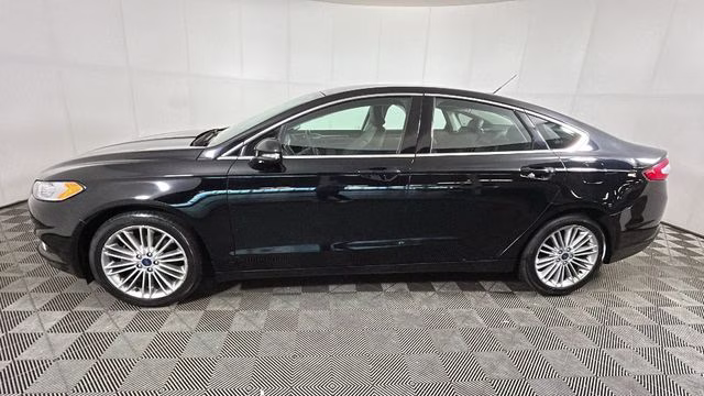 2016 Shadow Black Ford Fusion SE AWD Sedan