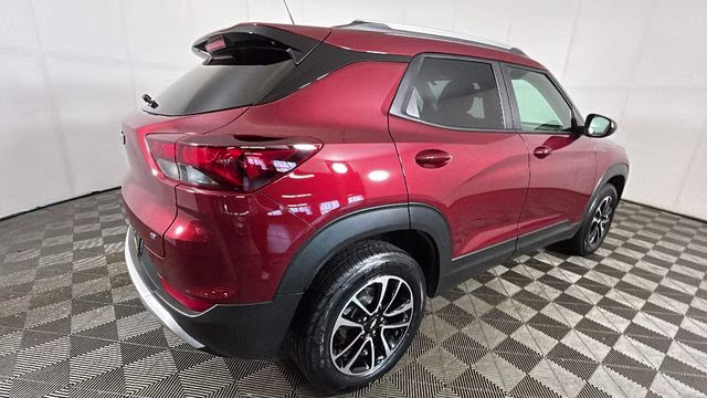 2024 Crimson Metallic Chevrolet Trailblazer LT AWD SUV