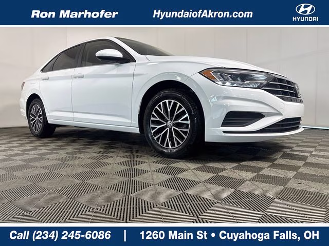 2019 Pure White Volkswagen Jetta R-Line FWD Sedan