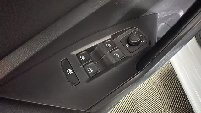 2019 Pure White Volkswagen Jetta R-Line FWD Sedan