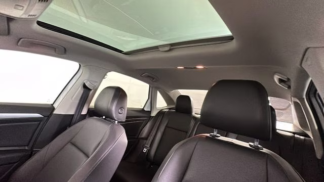 2019 Pure White Volkswagen Jetta R-Line FWD Sedan