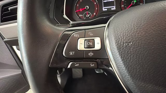2019 Pure White Volkswagen Jetta R-Line FWD Sedan